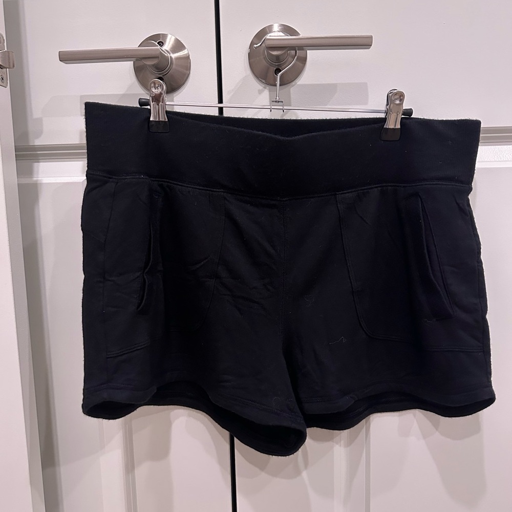 Athleta Women's Black Athletic Shorts